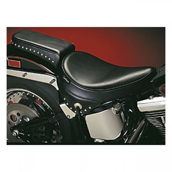 LEPERA Sitz Sanora solo seat. Smooth with skirt - 00-07 Softail (excl. FXSTD Deuce) with up to 1