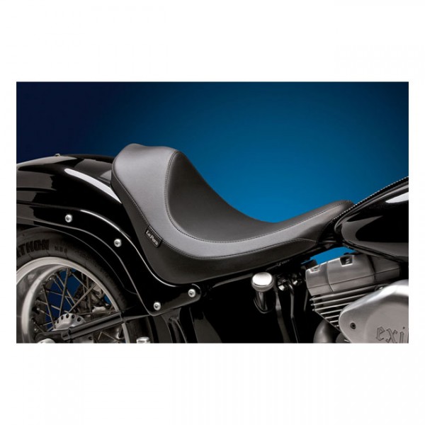 LEPERA Sitz Villain solo seat. Smooth - 06-17 Softail with 200mm rear tire (NU)